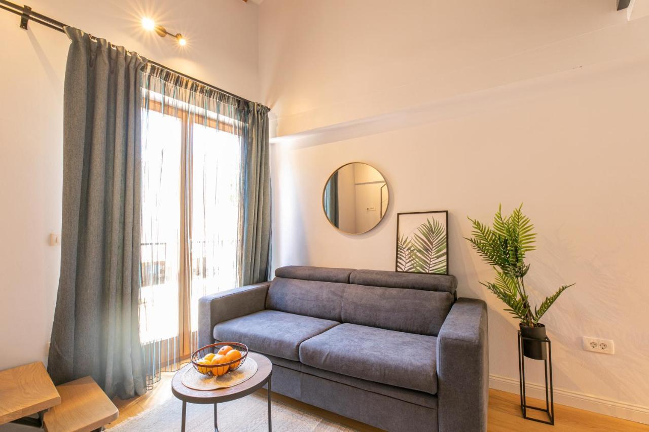 Jupiter Center Apartments Pula Bagian luar foto